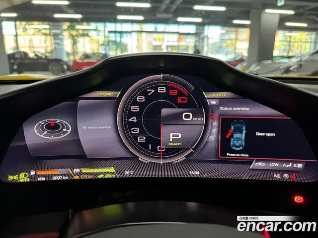 Ferrari 296 2024 3.0 АКПП, миниатюра 5