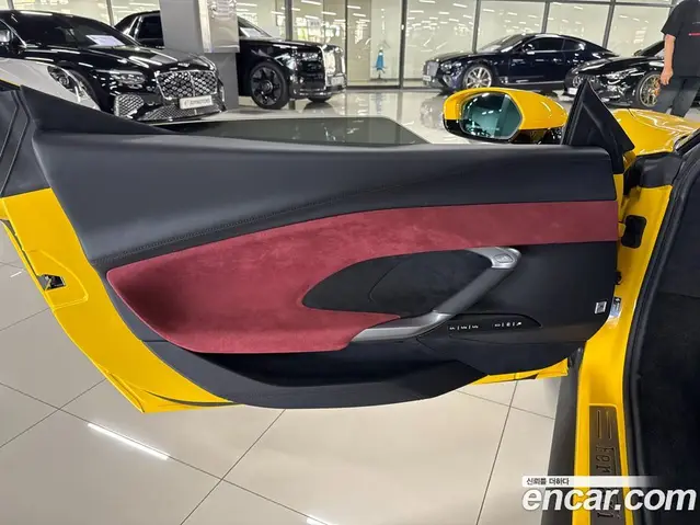 Ferrari 296 2024 3.0 АКПП, миниатюра 6
