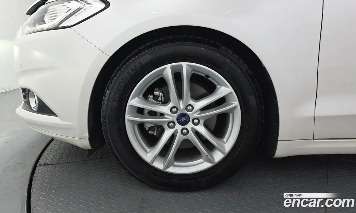 Ford Mondeo 2015 2.0 АКПП, фото 5