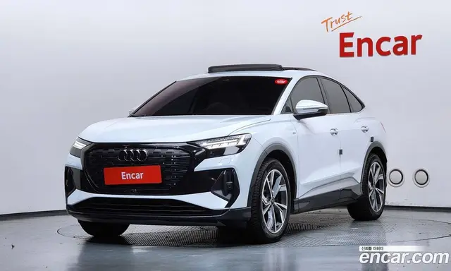 Audi Q4 e-tron, 2023, 86 855 км