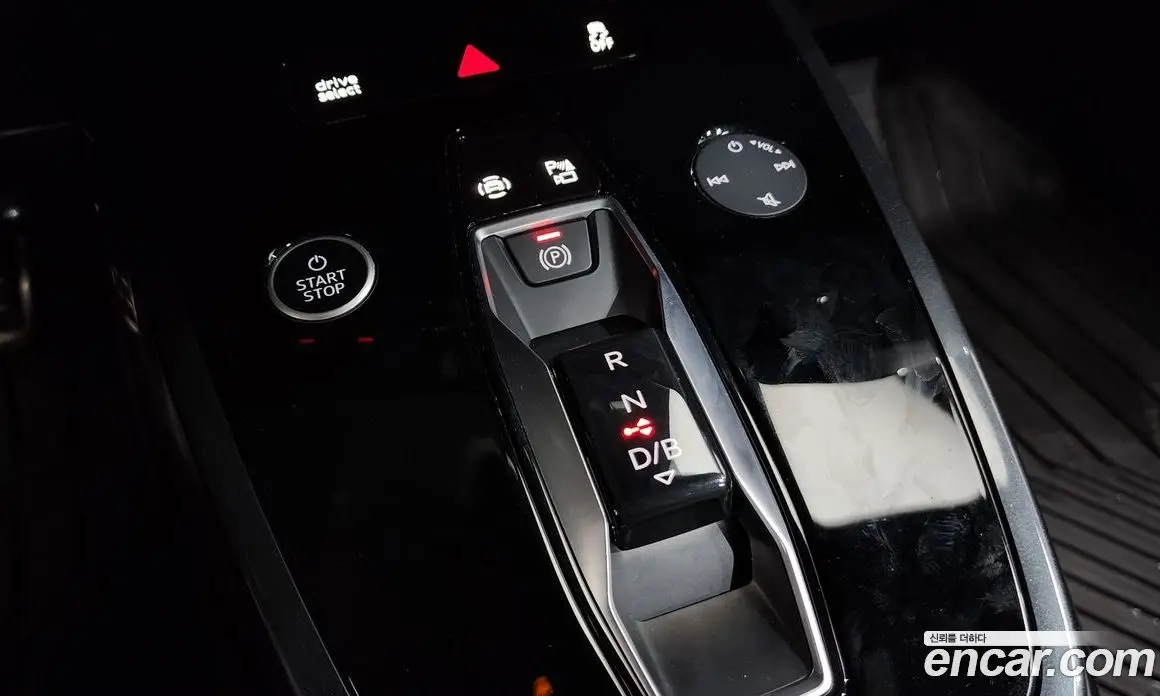 Audi Q4 e-tron 2023 0.2 АКПП, фото 12