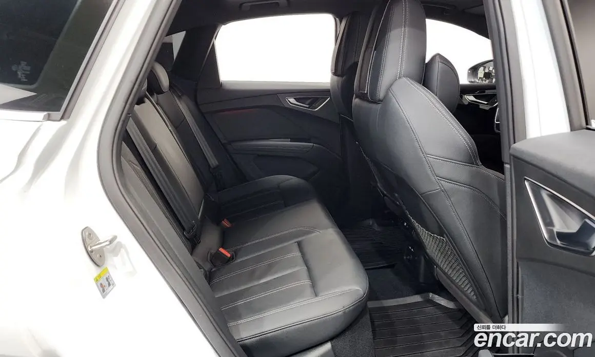 Audi Q4 e-tron 2023 0.2 АКПП, фото 17