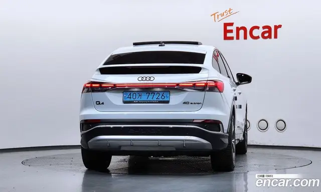 Audi Q4 e-tron 2023 0.2 АКПП, миниатюра 4