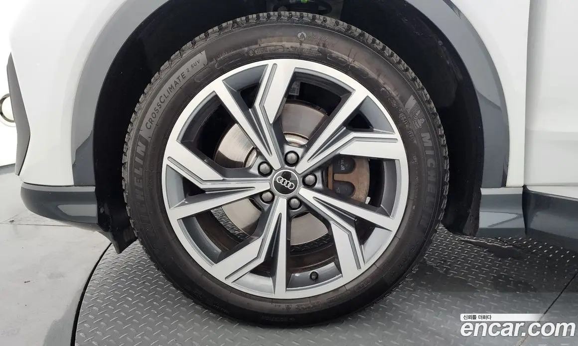 Audi Q4 e-tron 2023 0.2 АКПП, фото 5