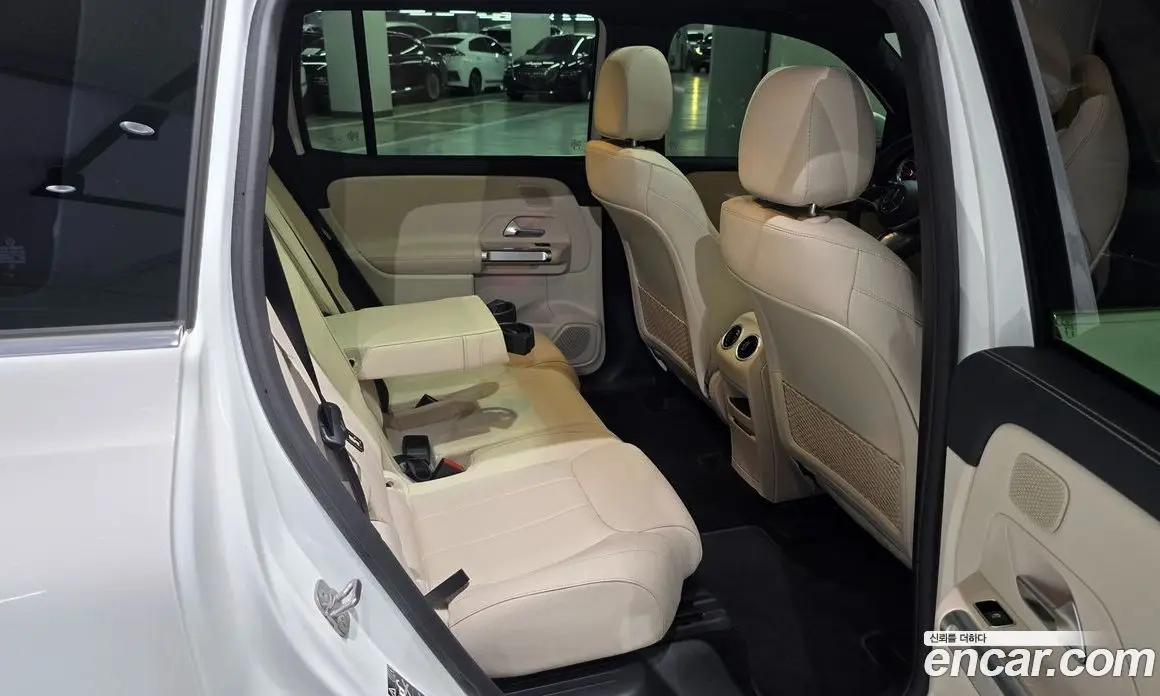 Mercedes-Benz EQB 2025 1.0 АКПП, фото 20