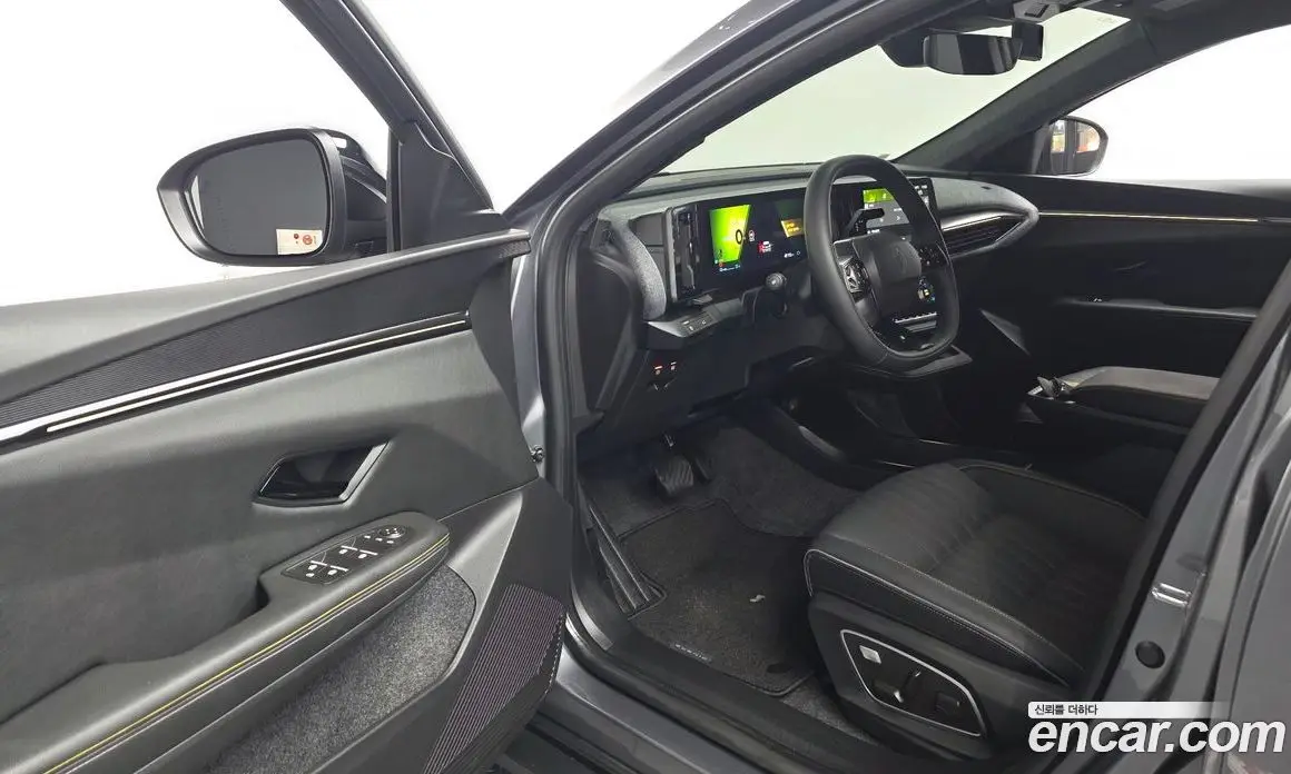 Renault (Samsung) Scenic 2026 0.3 АКПП, фото 13