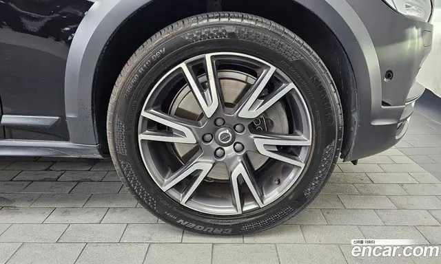 Volvo V90 2018 2.0 АКПП, миниатюра 7