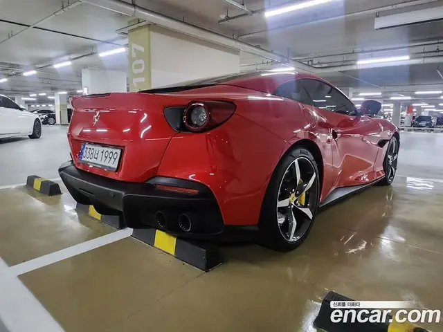 Ferrari Portofino 2023 3.9 АКПП, миниатюра 2 Ferrari Portofino 2023 3.9 АКПП, миниатюра 2