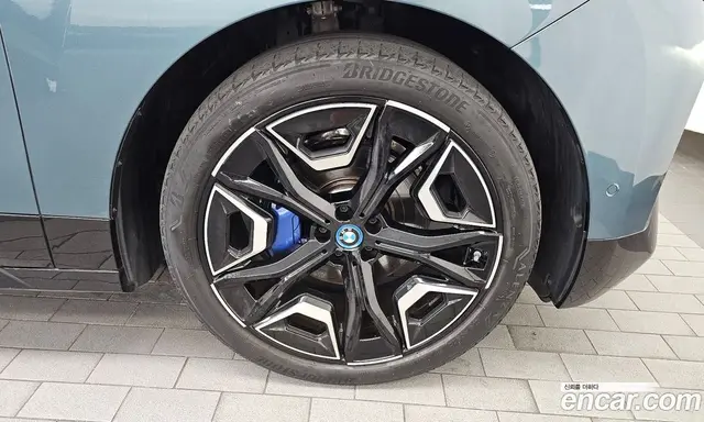BMW iX 2023 0.3 АКПП, миниатюра 7
