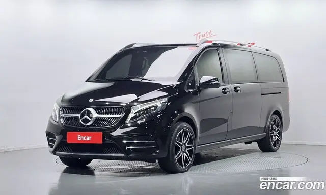 Mercedes-Benz V-Class, 2021, 67 208 км