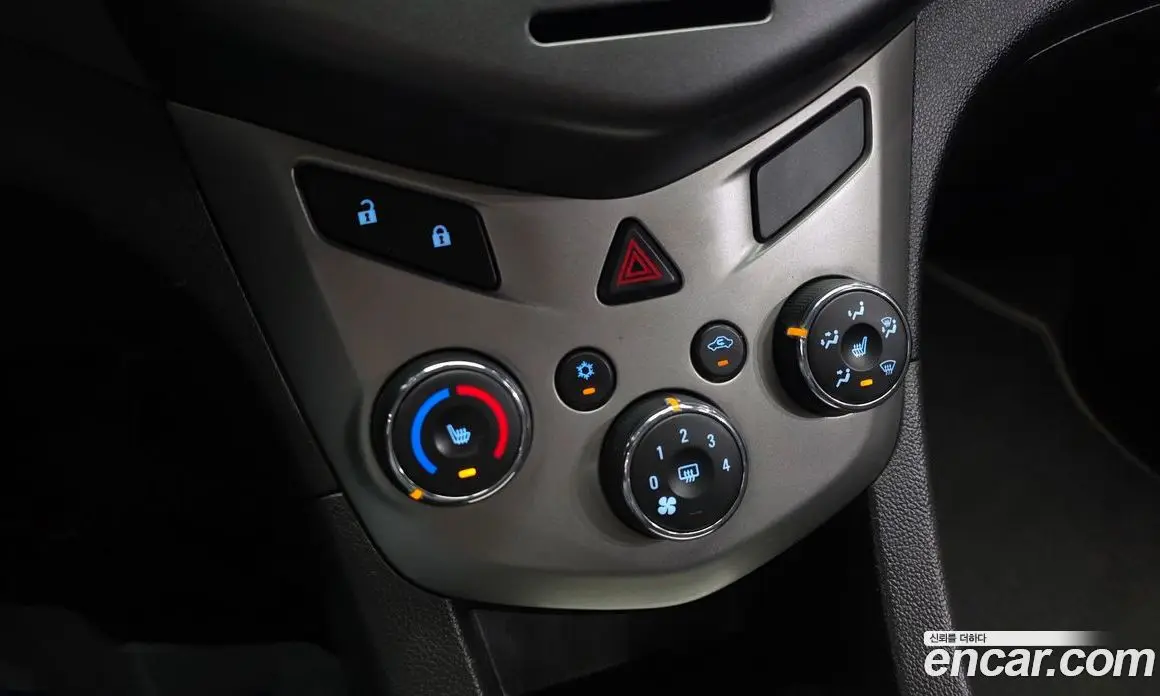 Chevrolet Aveo 2015 1.4 МКПП, фото 15