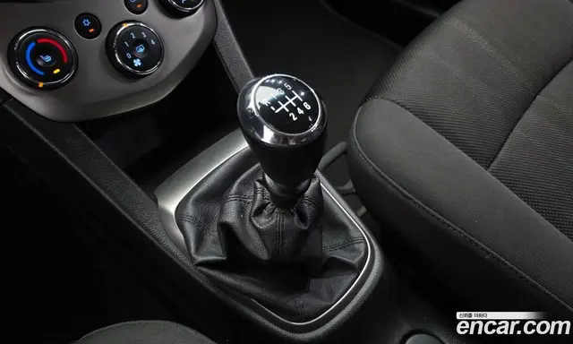 Chevrolet Aveo 2015 1.4 МКПП, миниатюра 9