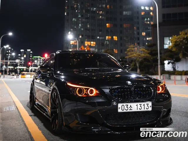 BMW M5 2006 5.0 АКПП, миниатюра 4