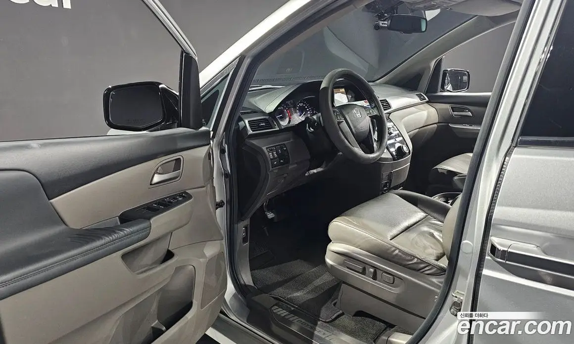 Honda Odyssey 2012 3.5 АКПП, фото 10 Honda Odyssey 2012 3.5 АКПП, фото 10