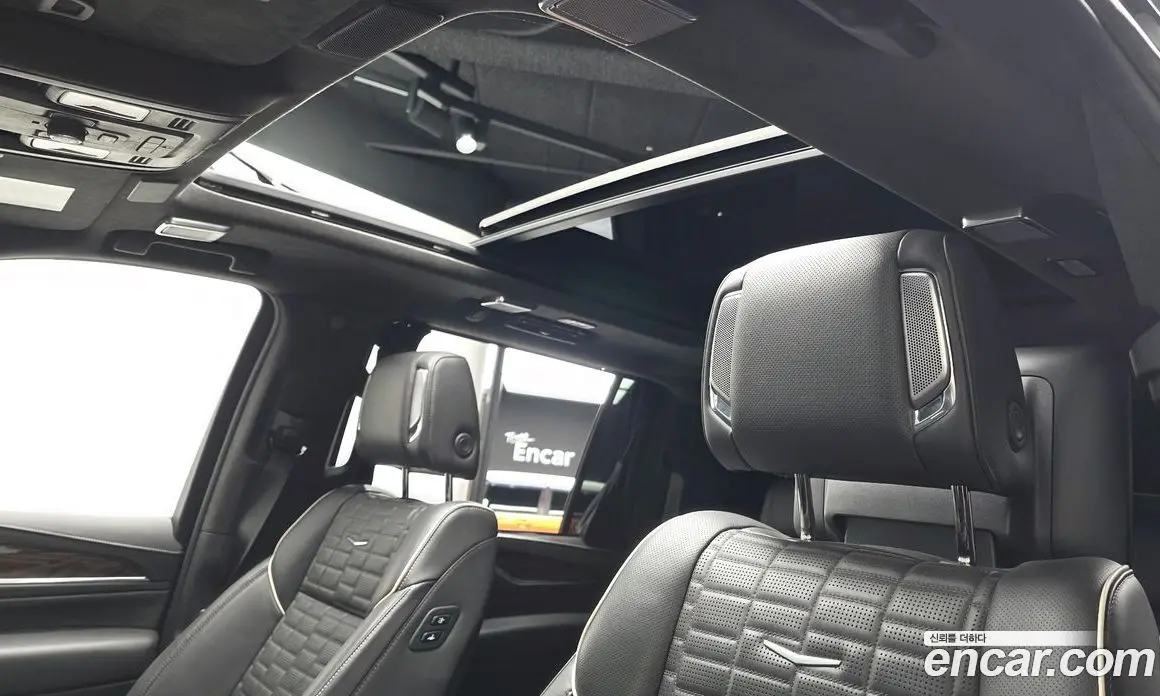 Cadillac Escalade 2021 6.2 АКПП, фото 18