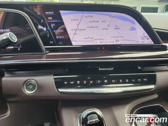 Cadillac Escalade 2023 6.2 АКПП, миниатюра 9