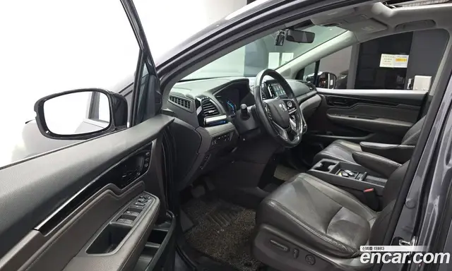 Honda Odyssey 2017 3.5 АКПП, миниатюра 10 Honda Odyssey 2017 3.5 АКПП, миниатюра 10