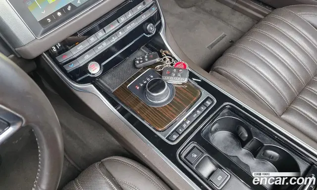 Jaguar XF 2018 2.0 АКПП, миниатюра 12