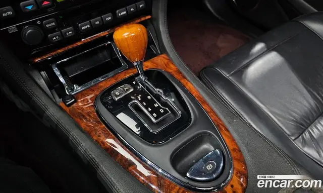 Jaguar XJ 2007 2.7 АКПП, миниатюра 12