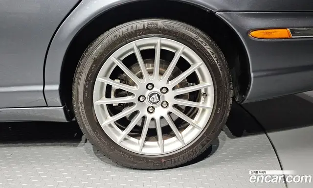 Jaguar XJ 2007 2.7 АКПП, миниатюра 7 Jaguar XJ 2007 2.7 АКПП, миниатюра 7