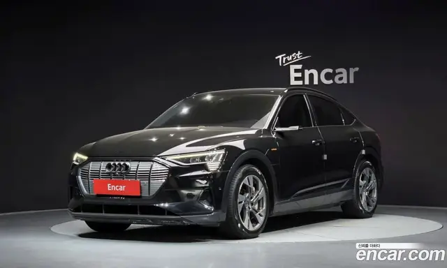 Audi e-tron, 2021, 75 472 км