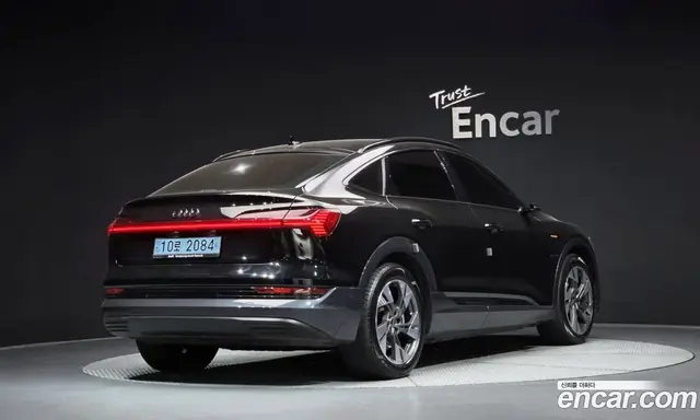 Audi e-tron 2021 0.2 АКПП, миниатюра 2