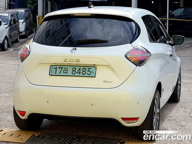 Renault (Samsung) Zoe 2020 0.3 АКПП, миниатюра 4 Renault (Samsung) Zoe 2020 0.3 АКПП, миниатюра 4