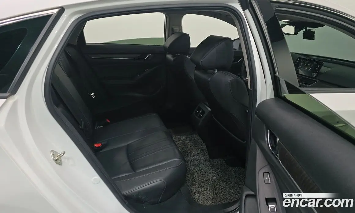 Honda Accord 2019 2.0 АКПП, фото 17