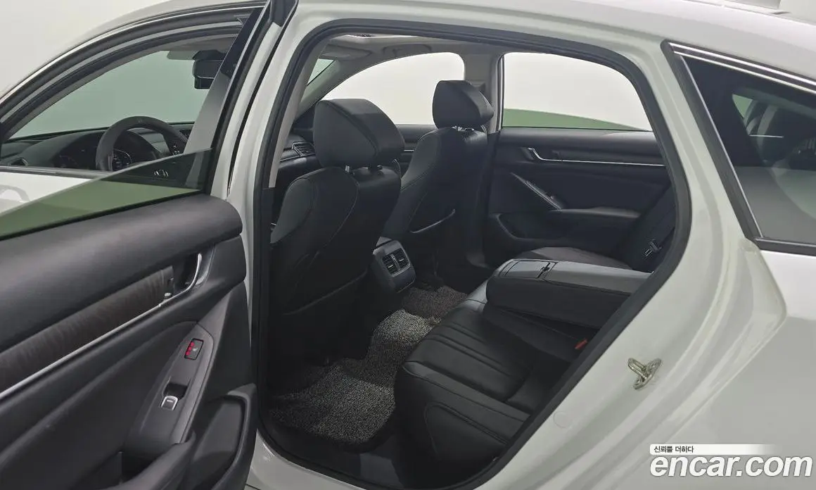 Honda Accord 2019 2.0 АКПП, фото 18