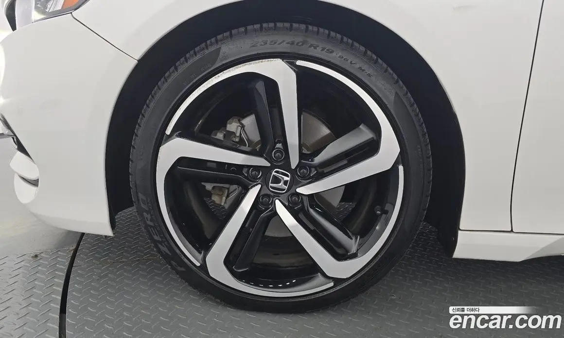 Honda Accord 2019 2.0 АКПП, фото 5