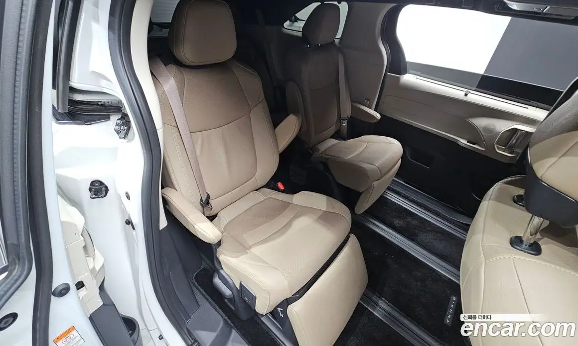 Toyota Sienna 2022 2.5 АКПП, фото 16