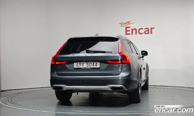 Volvo V90 2018 2.0 АКПП, миниатюра 4