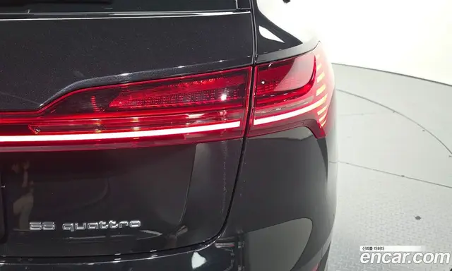 Audi e-tron 2021 0.2 АКПП, миниатюра 8 Audi e-tron 2021 0.2 АКПП, миниатюра 8