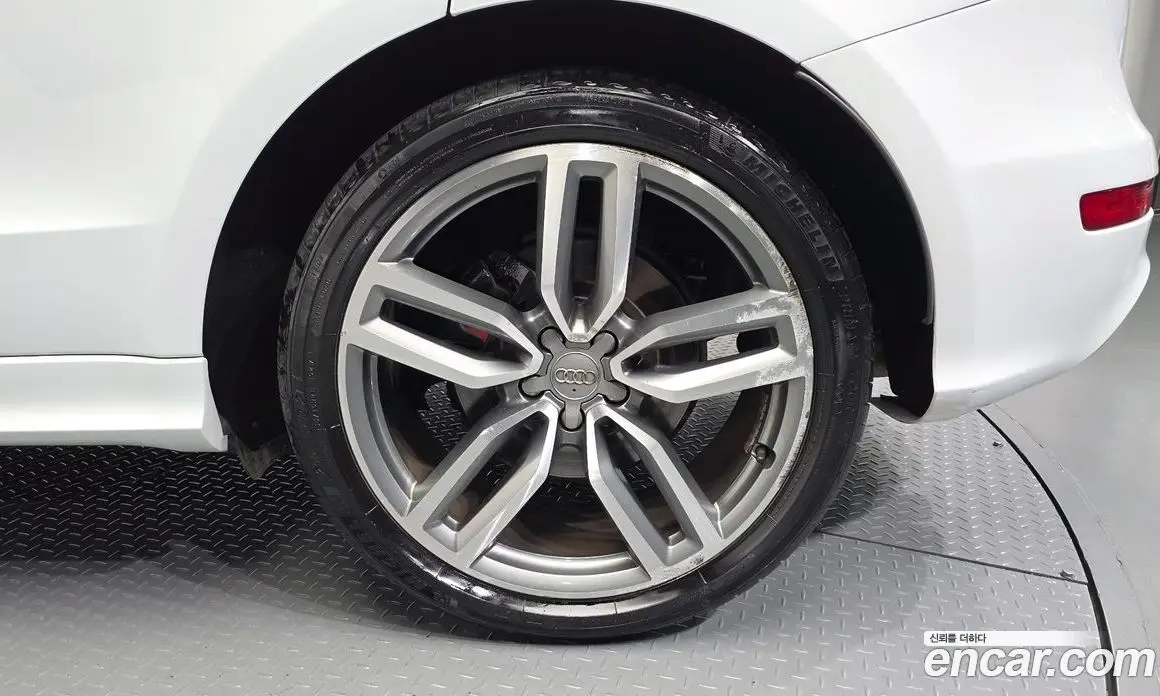 Audi SQ5 2015 3.0 АКПП, фото 6