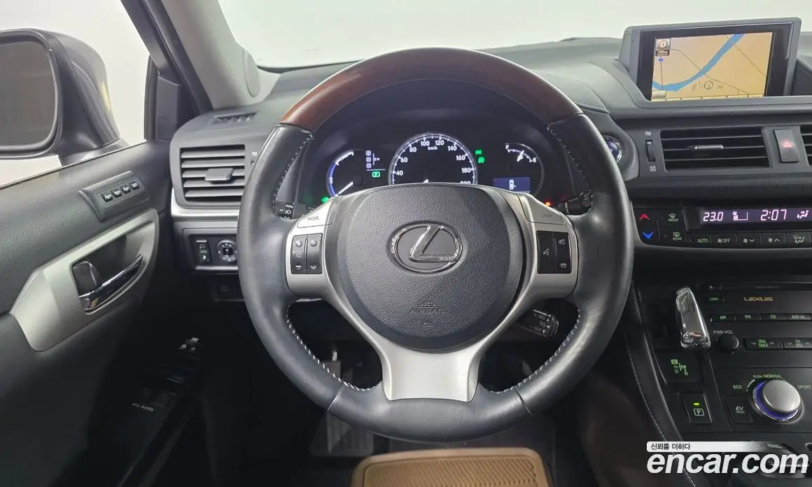 Lexus CT200h 2011 1.8 АКПП, фото 13