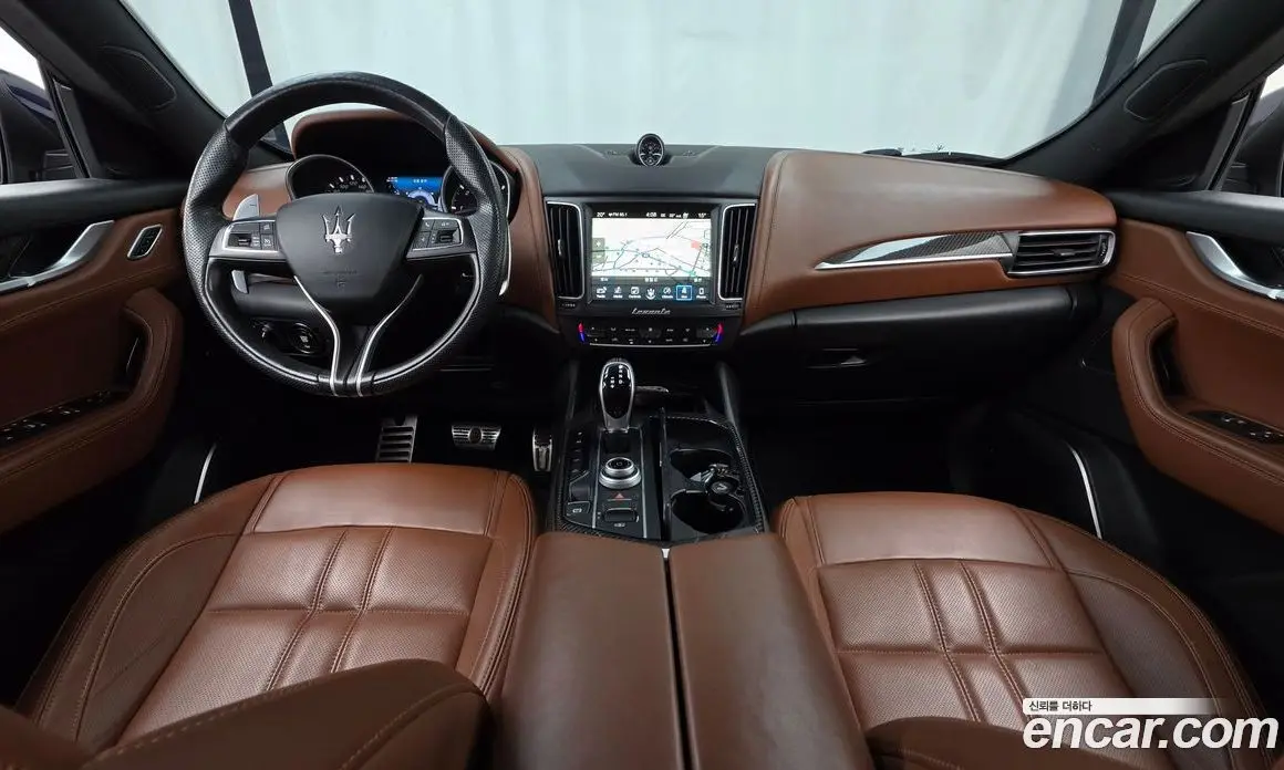 Maserati Levante 2017 3.0 АКПП, фото 7 Maserati Levante 2017 3.0 АКПП, фото 7