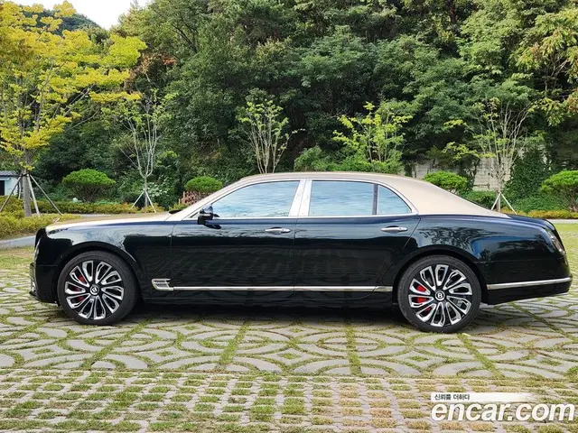 Bentley Mulsanne 2016 6.8 АКПП, миниатюра 7 Bentley Mulsanne 2016 6.8 АКПП, миниатюра 7