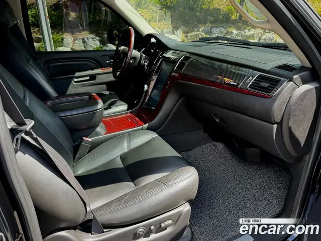 Cadillac Escalade 2013 6.2 АКПП, миниатюра 10