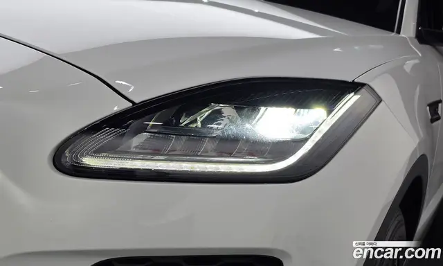 Jaguar E-Pace 2019 2.0 АКПП, миниатюра 8