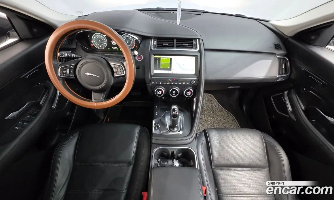 Jaguar E-Pace 2019 2.0 АКПП, фото 10