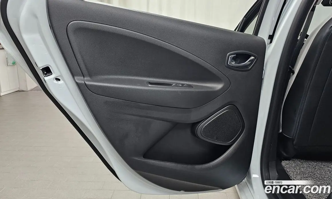 Renault (Samsung) Zoe 2021 0.2 АКПП, фото 14