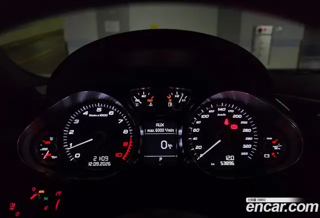 Audi R8 2015 5.2 АКПП, миниатюра 8 Audi R8 2015 5.2 АКПП, миниатюра 8