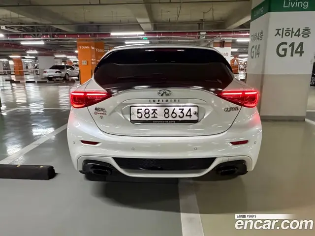 Infiniti Q30 2017 2.0 АКПП, миниатюра 4