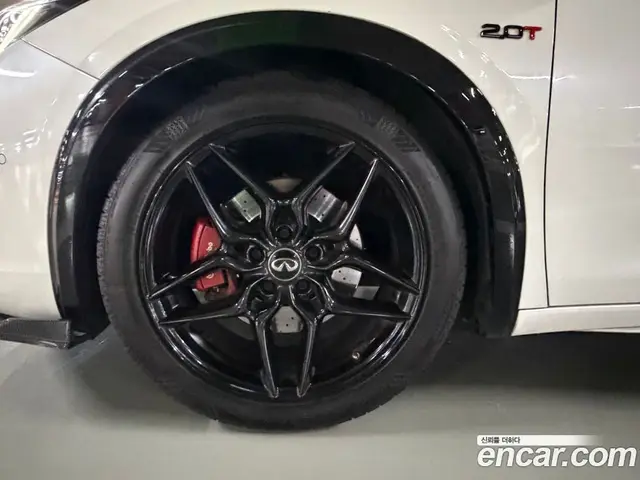 Infiniti Q30 2017 2.0 АКПП, миниатюра 5