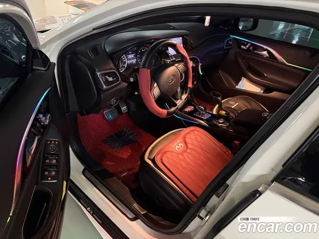 Infiniti Q30 2017 2.0 АКПП, миниатюра 7