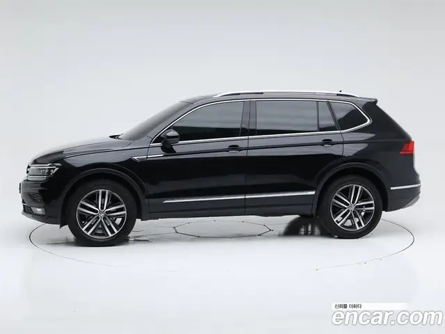 Volkswagen Tiguan 2018 2.0 АКПП, миниатюра 3 Volkswagen Tiguan 2018 2.0 АКПП, миниатюра 3