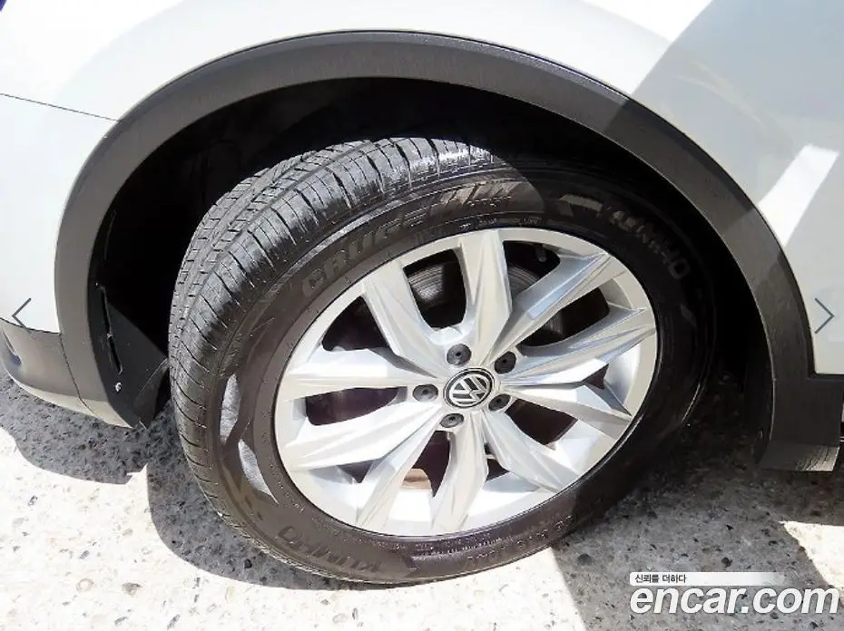 Volkswagen Tiguan 2019 2.0 АКПП, фото 20 Volkswagen Tiguan 2019 2.0 АКПП, фото 20