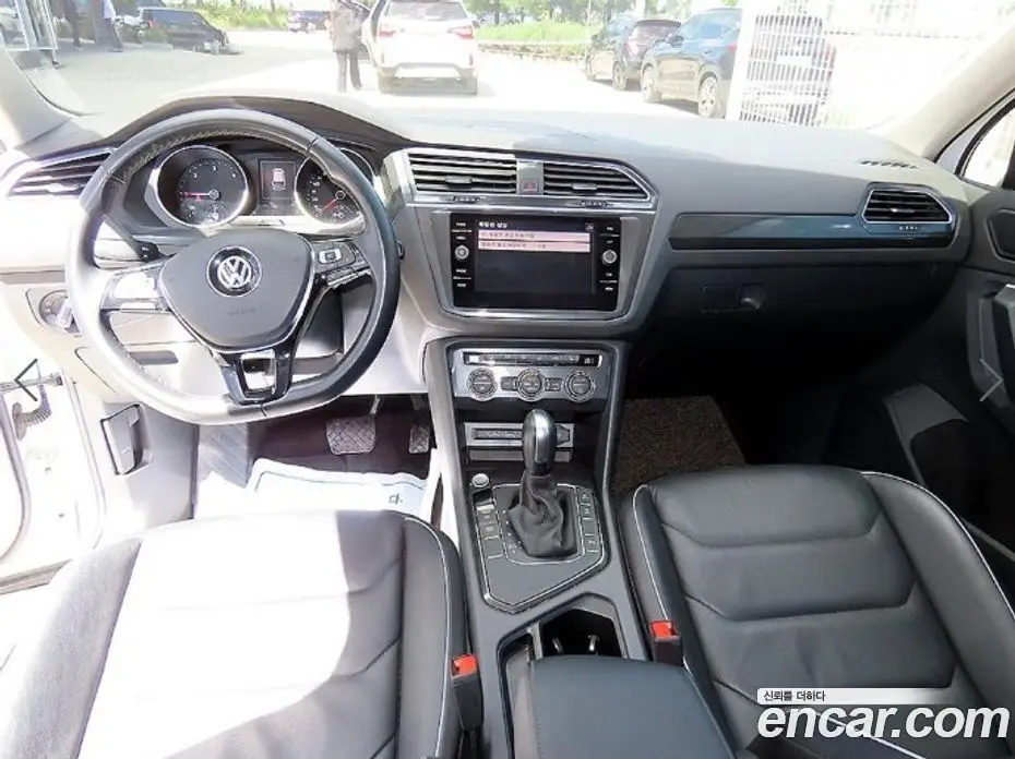 Volkswagen Tiguan 2019 2.0 АКПП, фото 7 Volkswagen Tiguan 2019 2.0 АКПП, фото 7