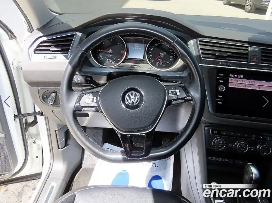 Volkswagen Tiguan 2019 2.0 АКПП, фото 8 Volkswagen Tiguan 2019 2.0 АКПП, фото 8
