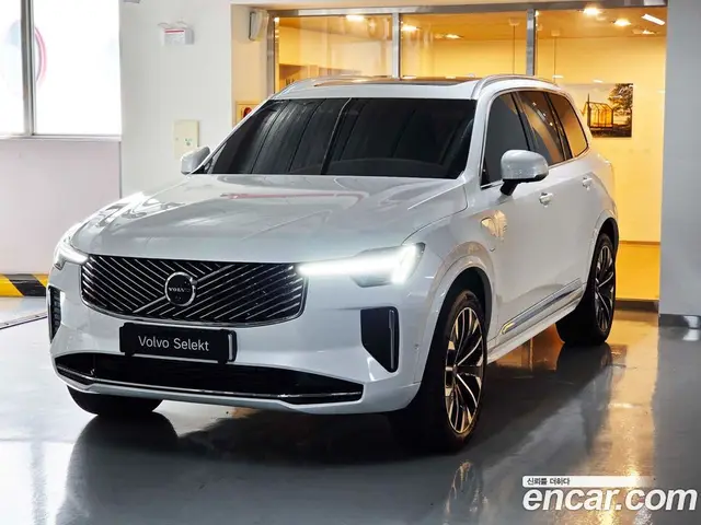 Volvo XC90, 2025, 8 225 км